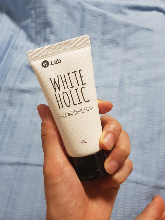 화이트홀릭 50ml 리뷰 사진