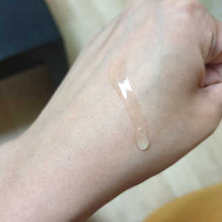 [스킨큐어] 산다화 비타민C 화이트닝 에센스 30ml — 4.5점을 준 리뷰어가 2019년 6월 올린 사용 사진