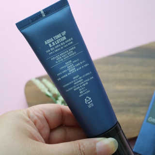 다슈코리아 다슈 맨즈 톤 업 비비로션 40ml — 5점을 준 리뷰어가 2018년 6월 올린 사용 사진