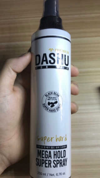 다슈코리아 다슈 포 맨 프리미엄 메가 홀드 슈퍼 스프레이 250ml — 3.5점을 준 리뷰어가 2019년 3월 올린 사용 사진