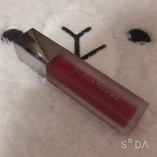 [블랙루즈] 에어 핏 벨벳 틴트4 1+1 — 5점을 준 리뷰어가 2019년 7월 올린 사용 사진