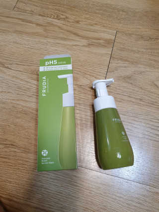 [후르디아] 아보카도 약산성 비건 여성 청결제 — 5점을 준 리뷰어가 2020년 2월 올린 사용 사진