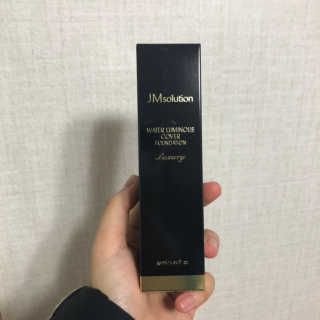 JM솔루션 물광 커버 파운데이션 럭셔리 — 4점을 준 리뷰어가 2019년 1월 올린 사용 사진