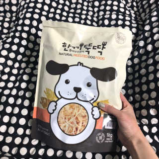 [펫토리아] 맛도 영양도 BEST 한끼뚝딱 강아지 사료 — 5점을 준 리뷰어가 2018년 12월 올린 사용 사진