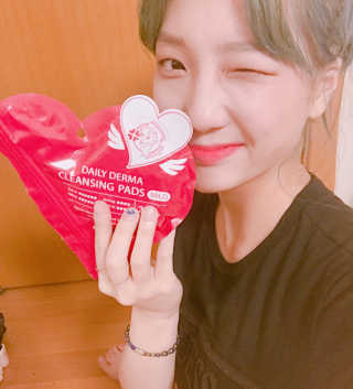 나이팅게일 데일리 더마 클렌징패드 마일드 (20매) — 3.67점을 준 리뷰어가 2017년 8월 올린 사용 사진