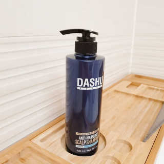 다슈코리아 다슈 데일리 단백질 한방 두피 골드 샴푸 500ml — 5점을 준 리뷰어가 2019년 11월 올린 사용 사진