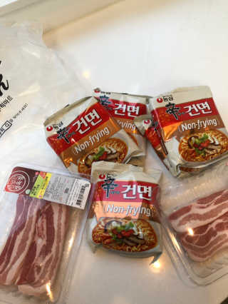 [강남,강서지역 한정]온라인편의점 나우픽 2만원 쿠폰 — 5점을 준 리뷰어가 2019년 3월 올린 사용 사진