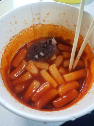 청담동말자싸롱 말자네떡볶이4EA말자네빠삭빠삭감튀5EA — 5점을 준 리뷰어가 2019년 1월 올린 사용 사진
