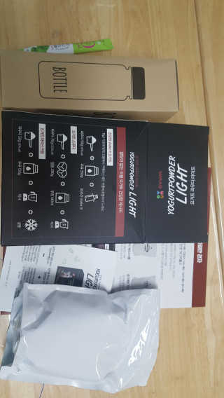 오붐주식회사 오붐 설탕을 뺀 요거트 파우더 라이트 550g+보틀 — 5점을 준 리뷰어가 2018년 1월 올린 사용 사진