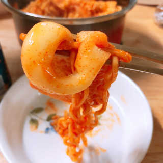 두번째 국떡 국가대표 떡볶이 1팩 + 영미칩 2봉 증정 — 5점을 준 리뷰어가 2019년 2월 올린 사용 사진