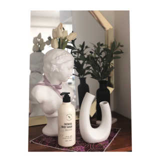 (주)에네스티 내추럴 촉촉  오트밀 바디워시 500ml — 5점을 준 리뷰어가 2019년 10월 올린 사용 사진