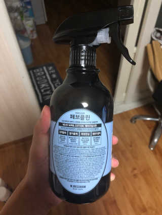 더블유드레스룸 페브클린 500ml — 4.67점을 준 리뷰어가 2018년 8월 올린 사용 사진