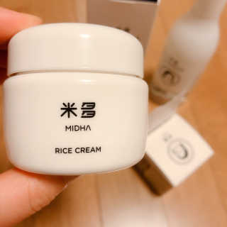 [미다] 쌀뜨물 세범 토너 + 쌀 크림 [지성,모든피부] — 5점을 준 리뷰어가 2019년 12월 올린 사용 사진