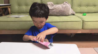 락토조이 구미젤리 복숭아맛 — 5점을 준 리뷰어가 2019년 8월 올린 사용 사진