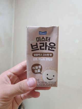 헤이미스터브라운 [매일유업] 헤이 미스터브라운 12개입 — 5점을 준 리뷰어가 2019년 8월 올린 사용 사진