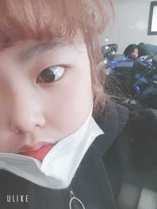 니코피 래디언스 톤업 크림 — 4점을 준 리뷰어가 2020년 3월 올린 사용 사진