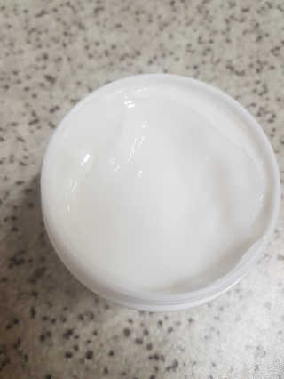 지고트 비타솔루션12 퍼밍 앰플 크림 100ml — 4점을 준 리뷰어가 2019년 7월 올린 사용 사진