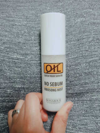 보나쥬르 노세범 뽀송 미스트 50ml — 4.5점을 준 리뷰어가 2018년 6월 올린 사용 사진