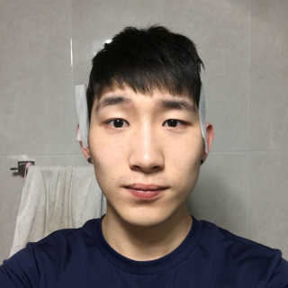 다슈코리아 다슈 포맨 프리미엄 패스트 다운 펌 10 — 3.25점을 준 리뷰어가 2017년 10월 올린 사용 사진