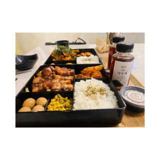 [오스테끼]마약삼겹+김치볶음밥or마약삼겹+제육볶음 — 4점을 준 리뷰어가 2019년 4월 올린 사용 사진