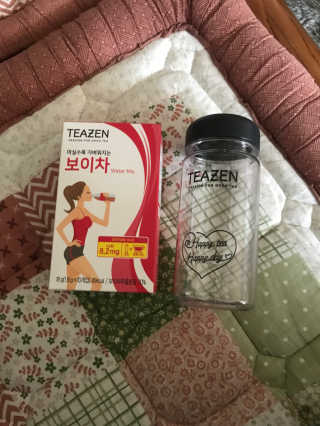 티젠 보이차 + 마이보틀 세트 — 5점을 준 리뷰어가 2018년 6월 올린 사용 사진