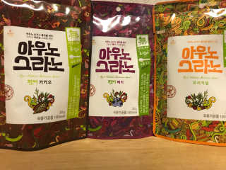 아우노그라노 오리지날, 진짜 베리, 진짜 카카오 — 5점을 준 리뷰어가 2018년 3월 올린 사용 사진