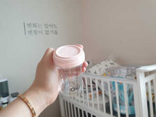 엄마의 바램을 담은 프리미엄 감성젖병 오유위시 90ml — 5점을 준 리뷰어가 2020년 3월 올린 사용 사진