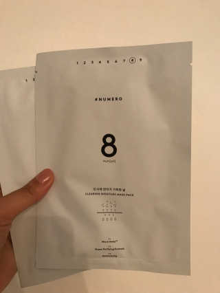 누메로 8 클리어링 모이스처 마스크팩 — 5점을 준 리뷰어가 2018년 7월 올린 사용 사진