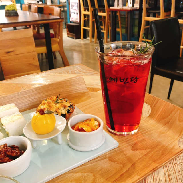 [맛을그리다 by 예빈당] 코리안디저트 세트 + 음료2잔 리뷰 사진