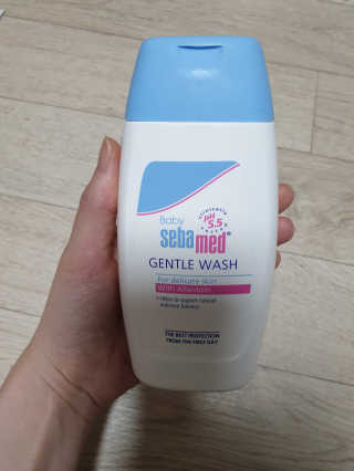 세바메드 베이비 바디워시 200ml — 5점을 준 리뷰어가 2020년 2월 올린 사용 사진