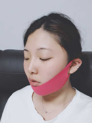 스케덤 펩타이드 리프팅밴드 — 5점을 준 리뷰어가 2019년 6월 올린 사용 사진