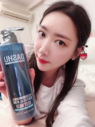 다슈코리아 다슈 데일리 비타플렉스 올인원 바디워시 — 4.5점을 준 리뷰어가 2018년 4월 올린 사용 사진