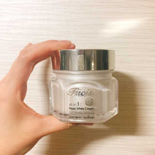 파시스 올인원 진주 화이트닝 크림 100ml — 4.67점을 준 리뷰어가 2018년 11월 올린 사용 사진