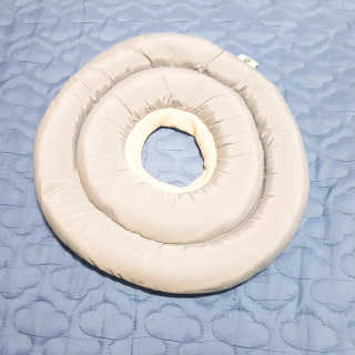 아르르 UFO 넥카라 (navy, gray) — 4.5점을 준 리뷰어가 2017년 10월 올린 사용 사진