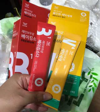 레인보우샵 올인원세탁세제,베이킹소다 스틱포6개입+세탁조클리너 — 5점을 준 리뷰어가 2018년 4월 올린 사용 사진