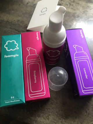 폼글 I foamgle [폼글] 거품가글 50ml 3종 - 민트, 라벤더, 라즈베리 — 5점을 준 리뷰어가 2019년 11월 올린 사용 사진