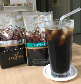 (주)쟈뎅 쟈뎅 시그니처 블랙, 헤이즐넛 230ml — 5점을 준 리뷰어가 2018년 6월 올린 사용 사진