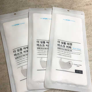 [더심플마켓] 마스크키퍼 — 4점을 준 리뷰어가 2020년 4월 올린 사용 사진
