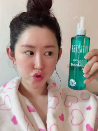 비알티씨 안티폴루션 블랙헤드 클렌징오일+티백클렌저 2매 — 5점을 준 리뷰어가 2019년 5월 올린 사용 사진