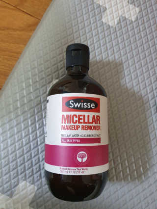 SWISSE 스위스 미셀라 메이크업 리무버 — 3점을 준 리뷰어가 2019년 12월 올린 사용 사진