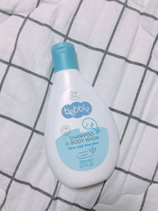 The golden snow 베블 베이비 샴푸앤바디워시 200ml — 4점을 준 리뷰어가 2017년 4월 올린 사용 사진