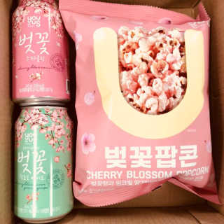 GS25 벚꽃 팝콘 + 벚꽃스파클링 + 벚꽃 청포도 에이드 — 2.83점을 준 리뷰어가 2018년 3월 올린 사용 사진