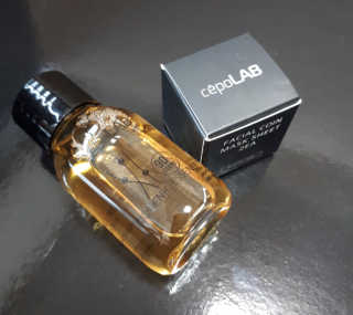 세포랩 바이오제닉 에센스 30ml 특별팩 — 4.67점을 준 리뷰어가 2018년 5월 올린 사용 사진