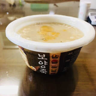 GS25 유어스 보양죽 — 5점을 준 리뷰어가 2018년 5월 올린 사용 사진