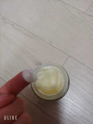 지고트 마유 모이스처 크림 70ml — 5점을 준 리뷰어가 2019년 5월 올린 사용 사진