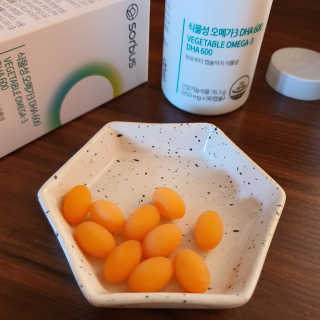 소버스 식물성 오메가3 DHA 600 — 5점을 준 리뷰어가 2020년 3월 올린 사용 사진