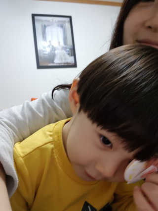 아토팜 톡톡 페이셜 선팩트 SPF43 PA+++ — 5점을 준 리뷰어가 2018년 4월 올린 사용 사진