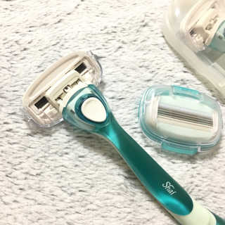 도루코 페이스 [여성용 제모기] 도루코 샤이 크리미 — 5점을 준 리뷰어가 2018년 5월 올린 사용 사진