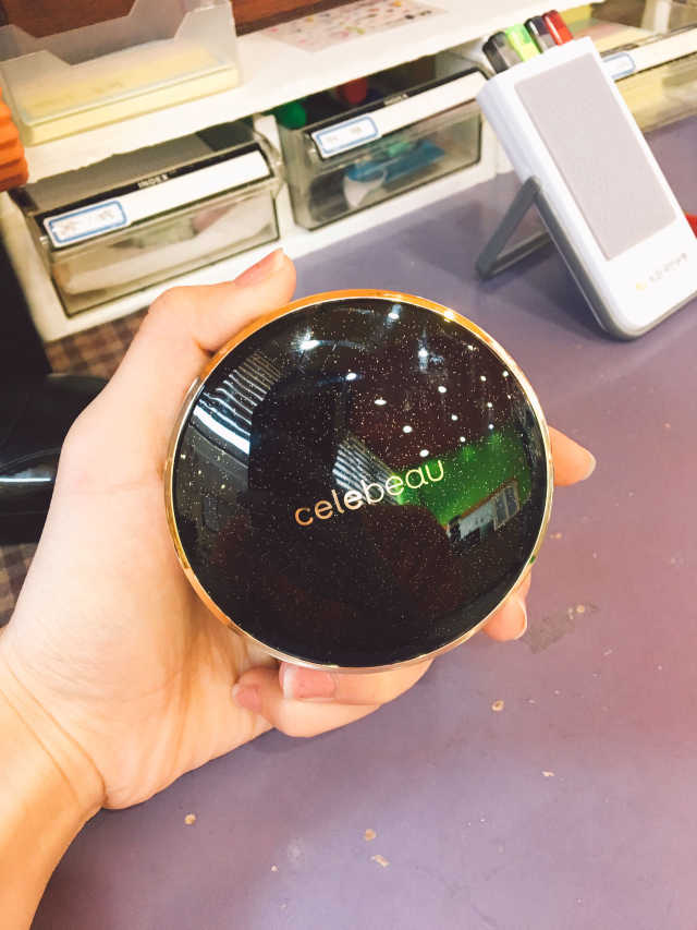 셀레뷰 블랙 세럼 팩트 리뷰 사진