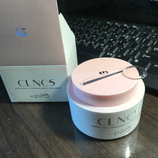 CLNC5 워터 멜트 체인징 클렌저 — 4.17점을 준 리뷰어가 2018년 8월 올린 사용 사진